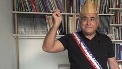 Con una colección de máscaras y una camiseta autografiada de Colo Colo: Así es la casa de Sebastián Ugarte