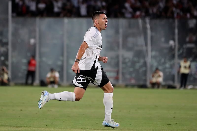 El central debutó con un gol en Colo Colo