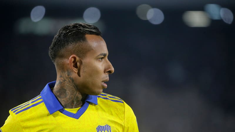 ¿Rumbo al Monumental? El posteo de Sebastián Villa que desató la locura entre los hinchas de Colo Colo