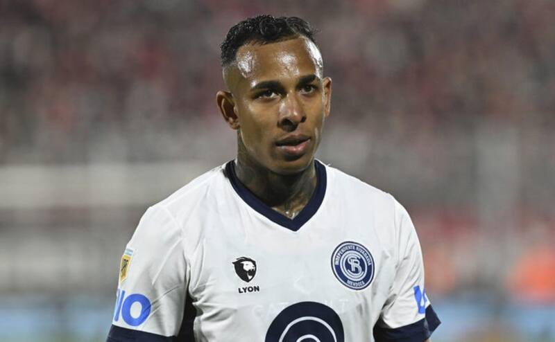 El extremo colombiano es la obsesión de Jorge Almirón en Colo Colo