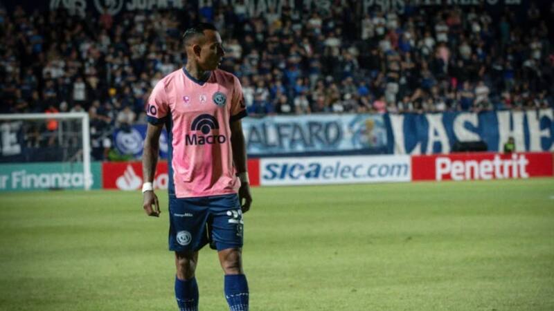 Colo Colo recibe feroz portazo por el refuerzo estrella que pidió Almirón: “Intransferible hasta junio″