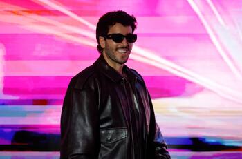 VIDEO | El sorpresivo regalo musical que Sebastián Yatra le hizo a sus fans en Viña