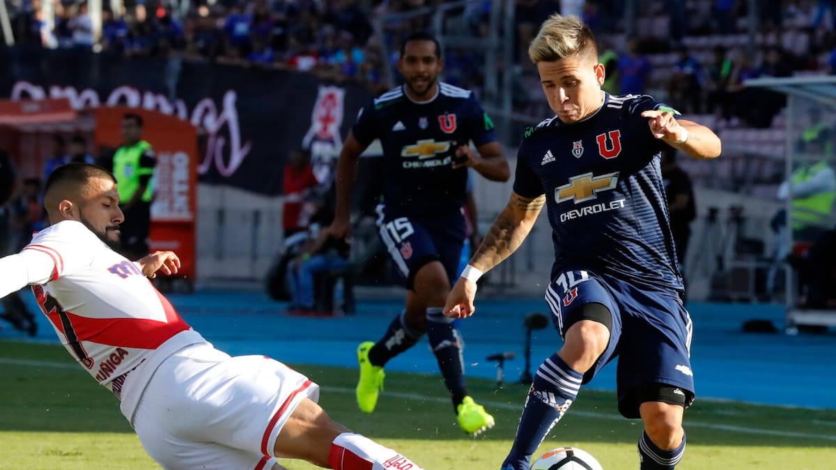 “La U es un club gigante, su hinchada es única, la más leal de todas; es lo mejor que pude vivir”
