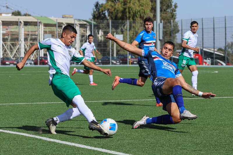 Deportes Melipilla cerró la jornada con goleada a Trasandino.