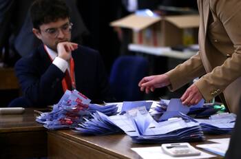 Miguel Concha es confirmado como alcalde de Peñalolén tras reconteo de votos