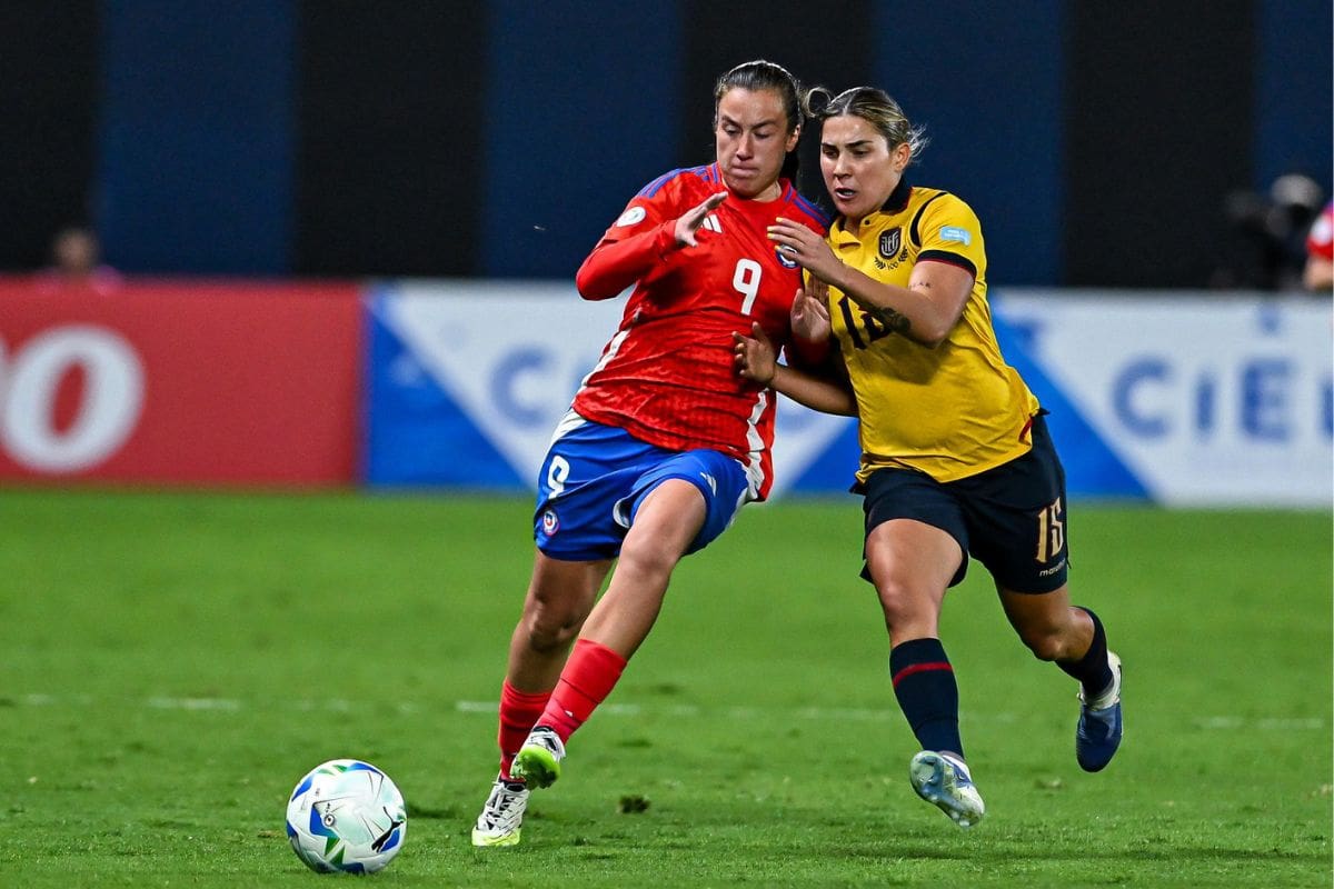 La Roja enfrentó a Ecuador en la Copa América del año pasado y se quedó con el triunfo en un muy intenso partido. Foto: Prensa Conmebol.