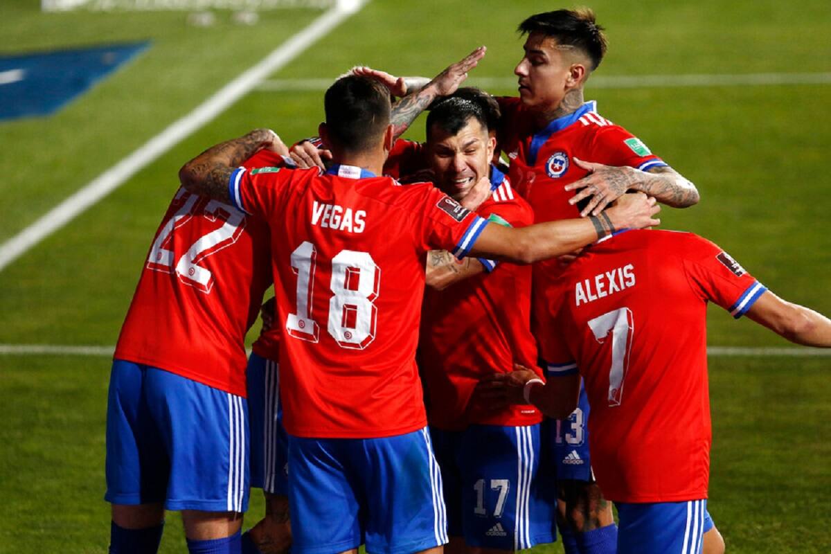 La Roja recupera a Paulo Díaz para las próximas nominaciones.