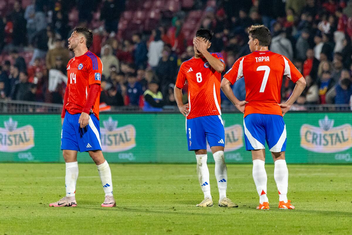 Proponen que jugadores de la Generación Dorada asuman el mando de la Selección Chilena: “Sería tentador”. Foto: Aton.
