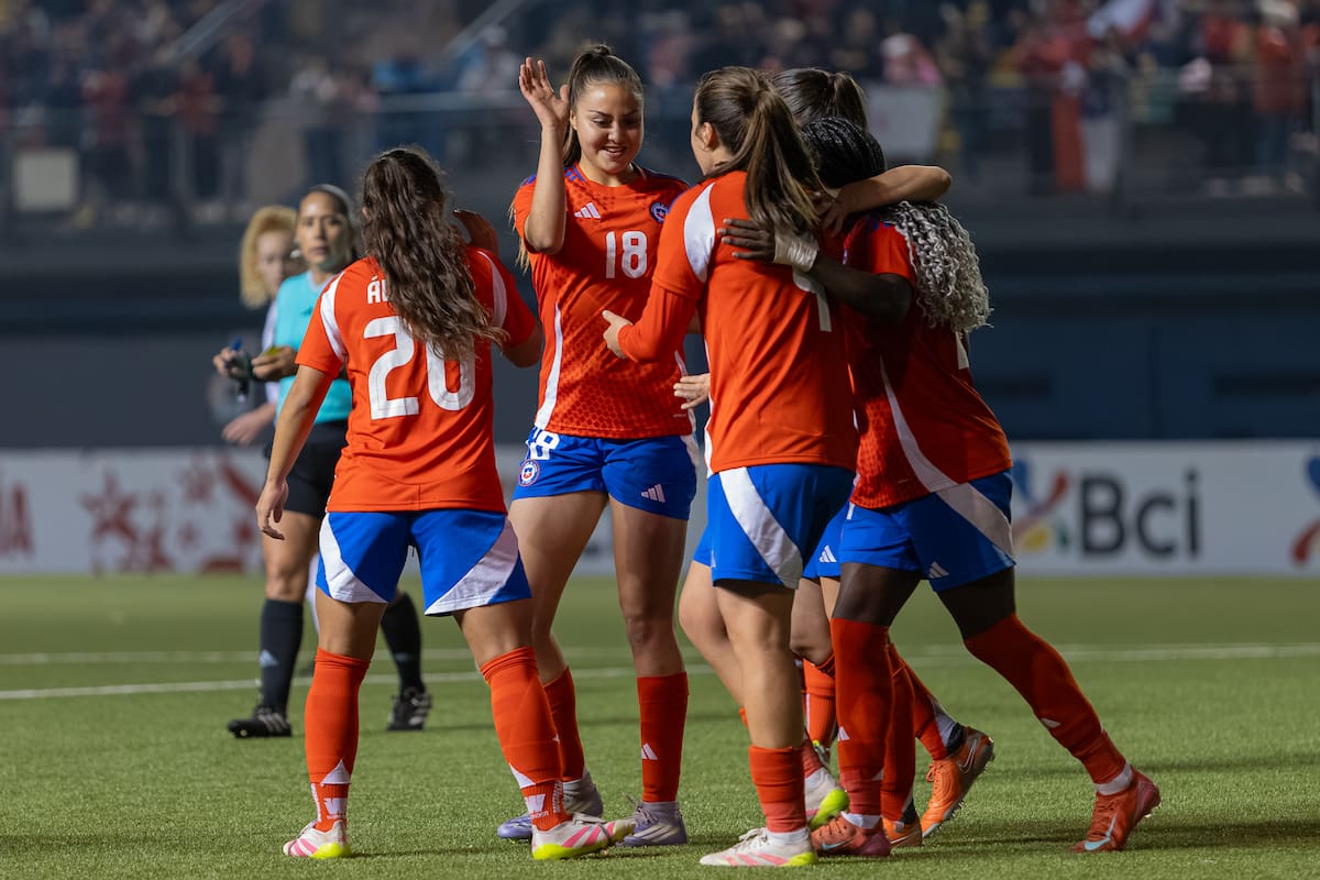 La Roja Femenina utilizará un vuelo chárter para llegar a Venezuela. Foto: Felipe Escobedo/En Cancha.