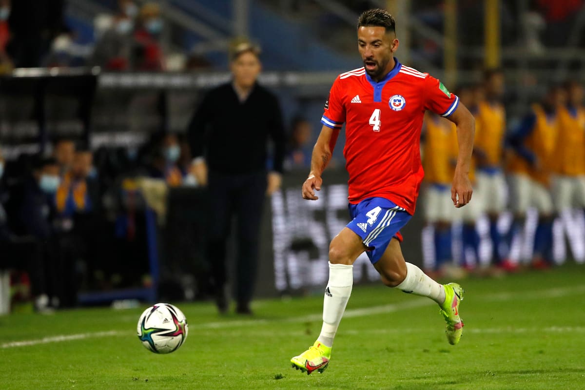 Mauricio Isla es uno de los emblemas de la Generación Dorada del fútbol chileno.