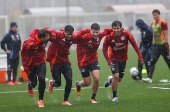 Con una novedad: la formación que Nicolás Córdova practica en La Roja para enfrentar a Rusia