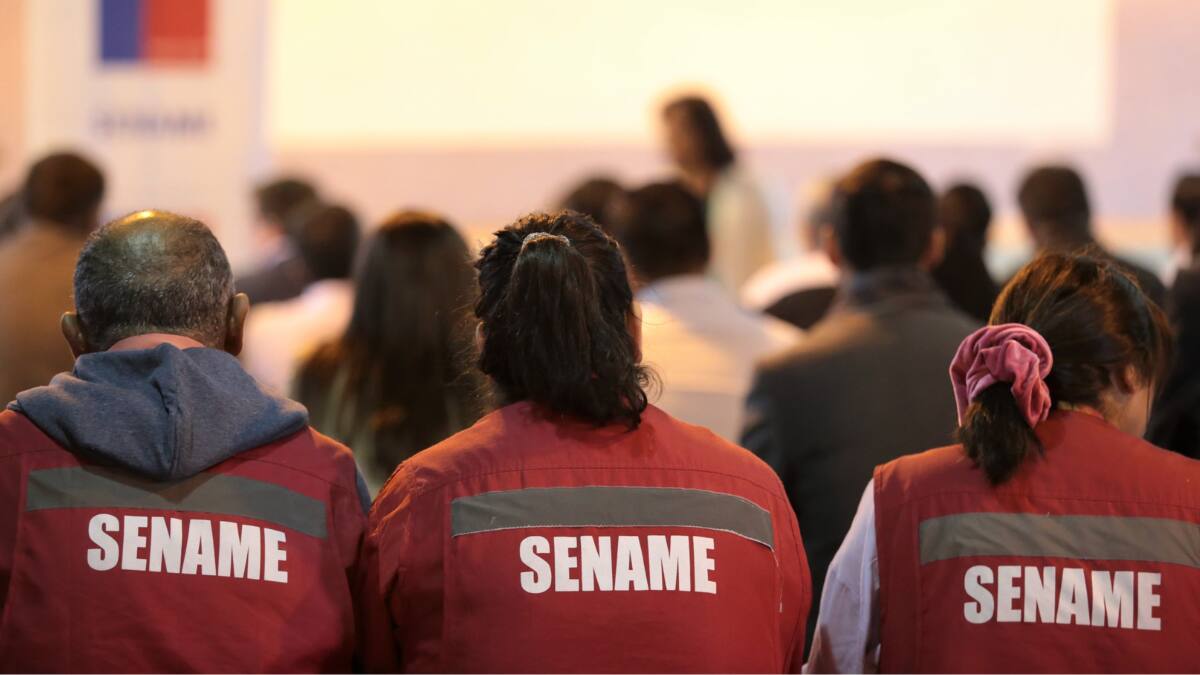 Servicio Nacional de Menores busca trabajadores: pagan entre $668.000 y $2.400.000