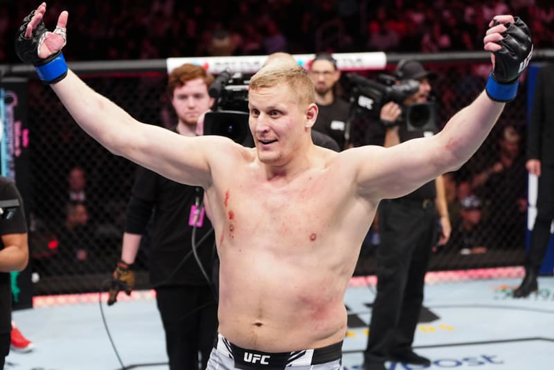 es otro de los que ubirá al octagono en UFC Fight Night.