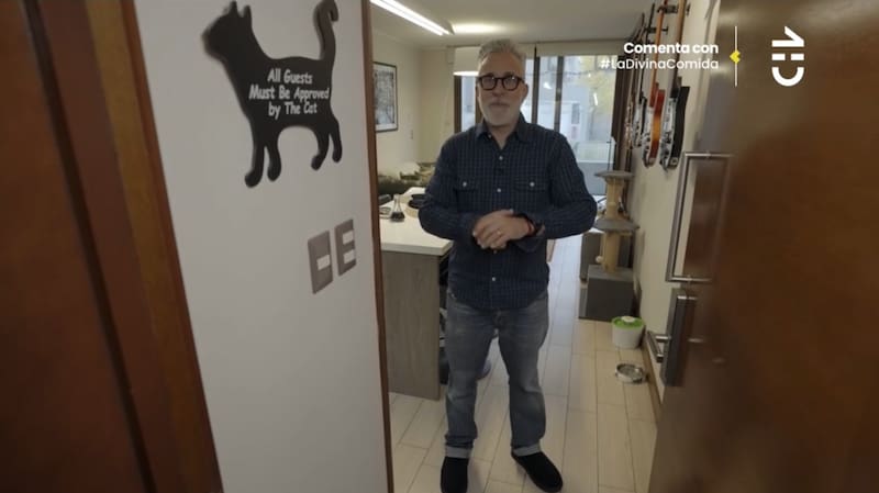 apareció como invitado en "La Divina Comida".