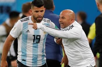 Kun Agüero no se guardó nada y destrozó a Jorge Sampaoli: “Era imposible que saliera bien”