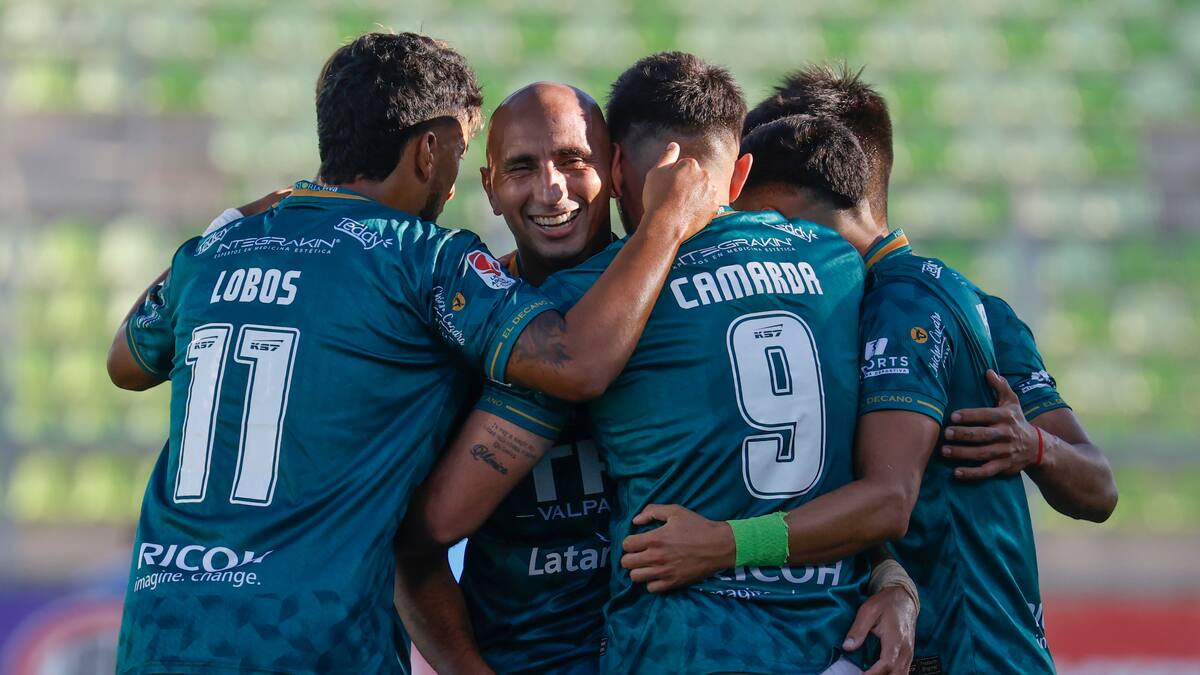 “La mayoría de los jugadores de Wanderers son hinchas del club desde chicos, tienen ganas de triunfar”