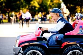 Sernac oficia a reconocida empresa por fallas en juguete infantil: se incendió durante su uso