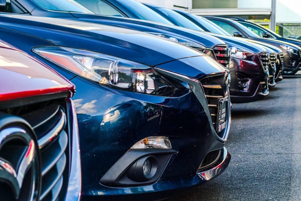 denunció a automotora por no entregar vehículos ya pagados, además de otras infracciones.
