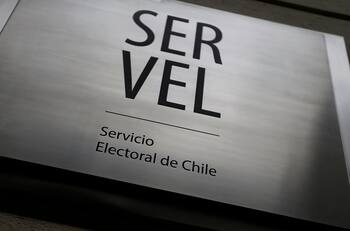 Servel busca trabajadores en diferentes regiones de Chile: pagan desde $925.000