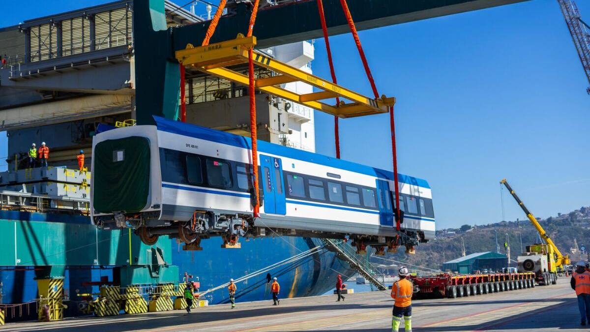 EFE Valparaíso anuncia la llegada de cinco nuevos trenes para Limache-Puerto: vienen desde China