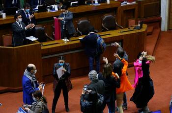 Ingreso Familiar de Emergencia: Oposición y oficialismo instan al gobierno a extender pagos