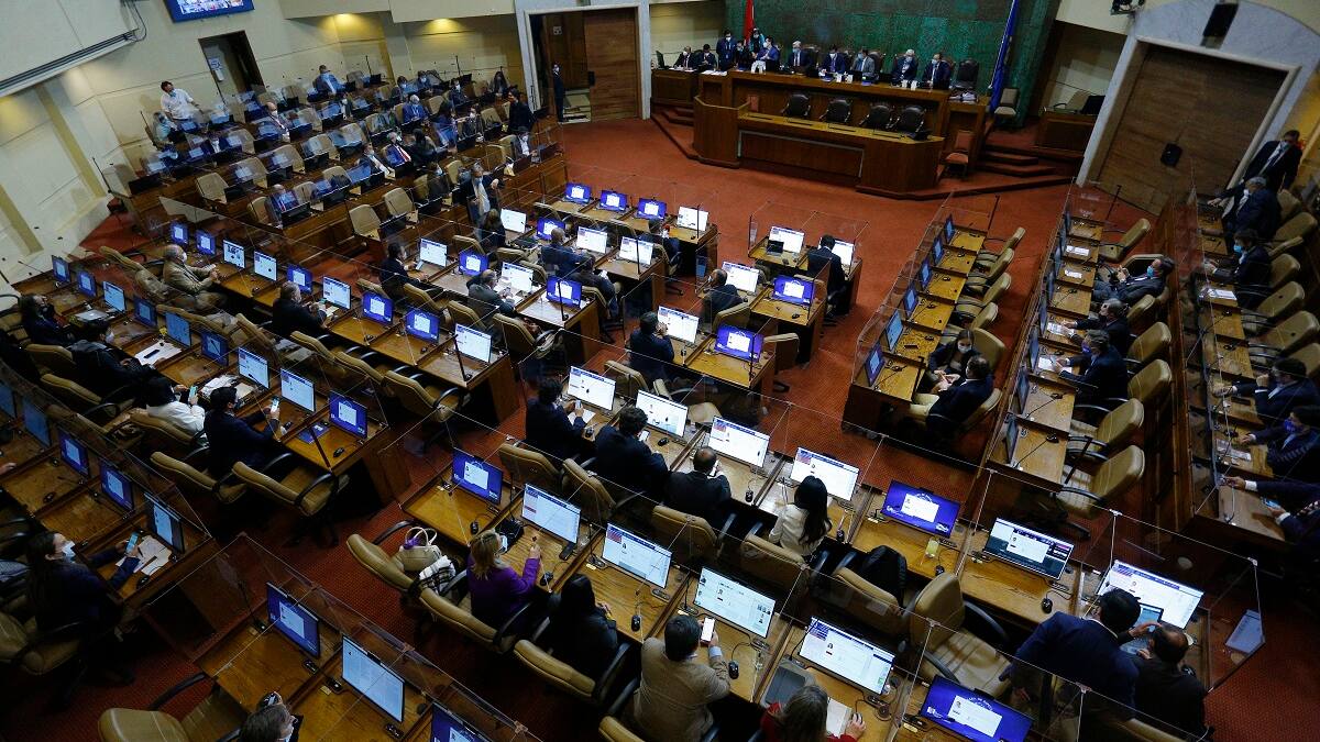 Diputados aprobaron aumento de $6.000 al sueldo mínimo: Ahora pasará al Senado
