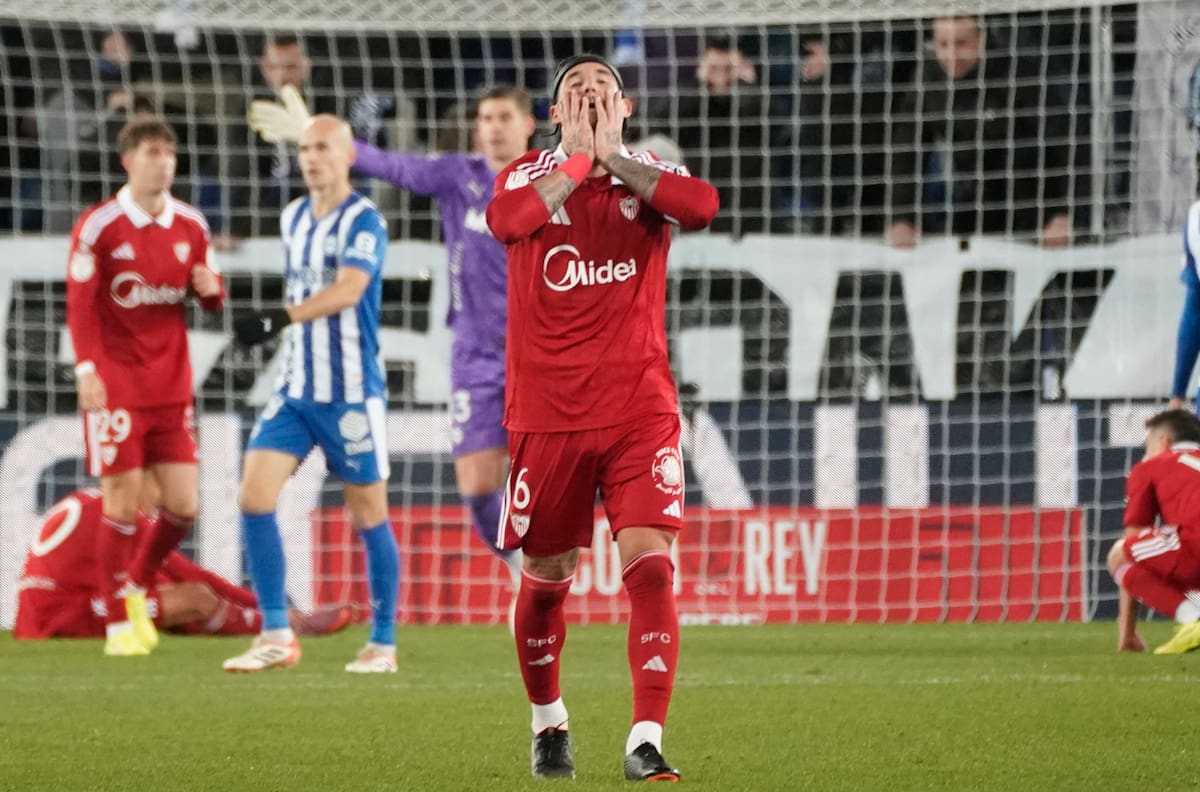 Alerta máxima: Sevilla cae a zona de descenso y se complica más el panorama para Alexis y Suazo