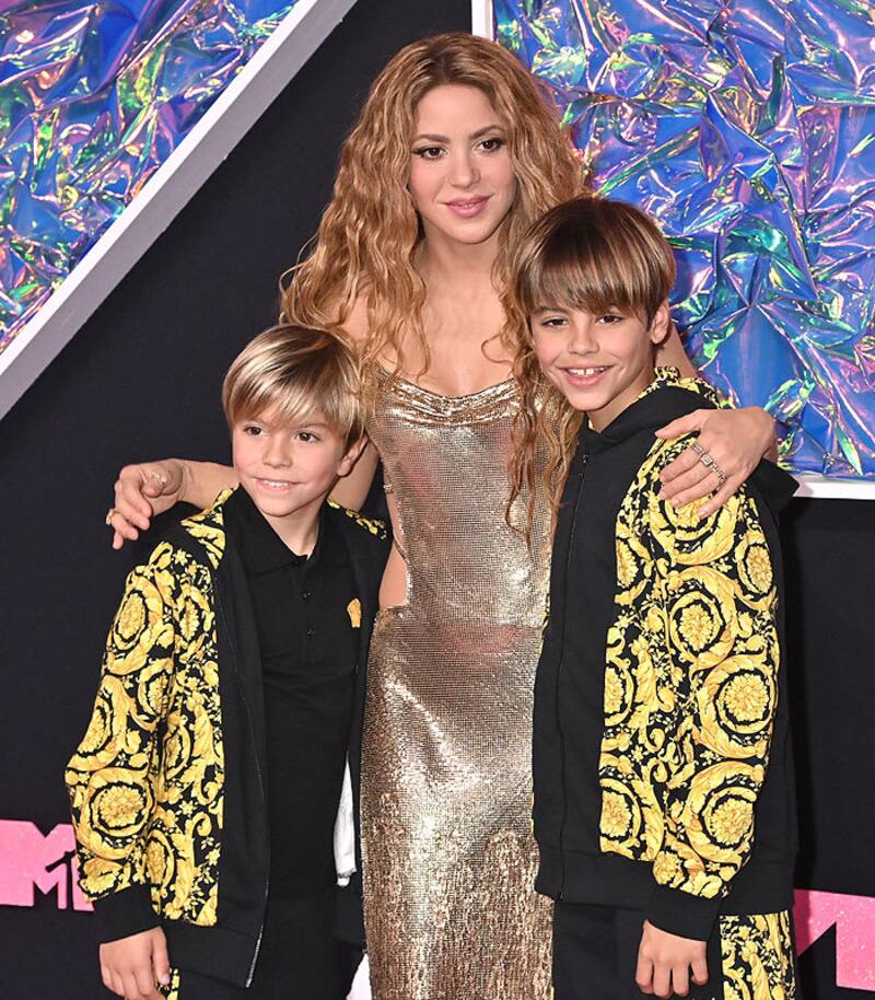 Shakira junto a sus hijos: Milan y Sasha