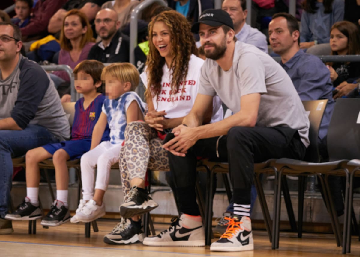Shakira y Gerard Piqué disfrutando de un partido de Basquetból