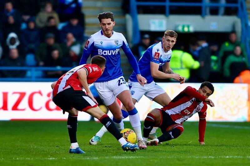 El Sheffield United empezará con dos puntos menos si baja a la Segunda División de Inglaterra.