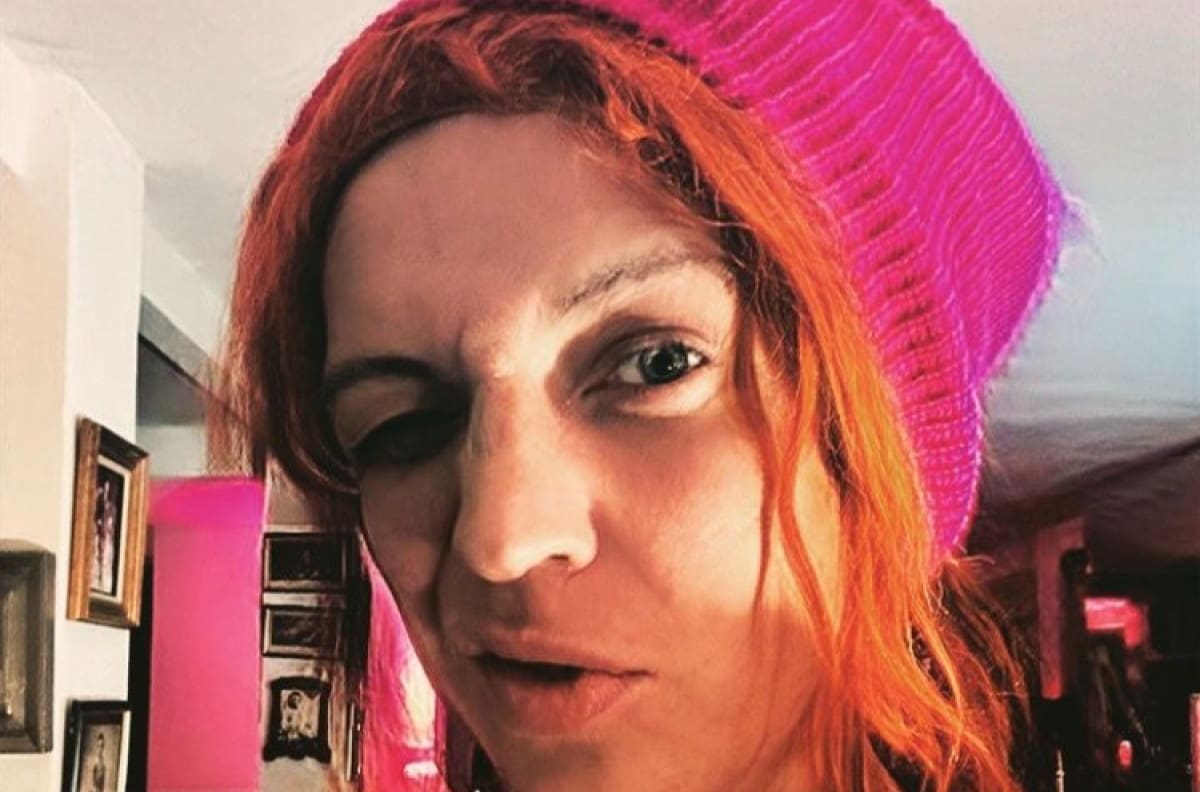 Lourdes Ornelas reaparece en casa de su hija, Sheila Devil, tras su accidente