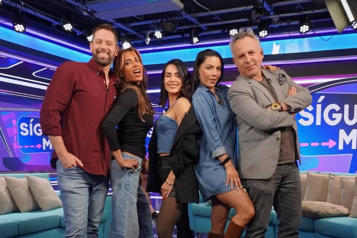 sufrió una abrupta salida de dos de sus panelistas.