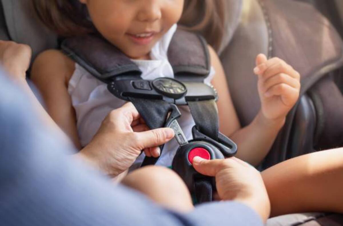¿Qué tipo de silla de auto debo utilizar para un niño o niña?
