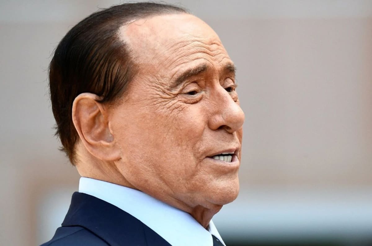 Perfil ¿Quién fue Silvio Berlusconi el ex Primer Ministro y polémico empresario italiano que falleción este 12 de junio?