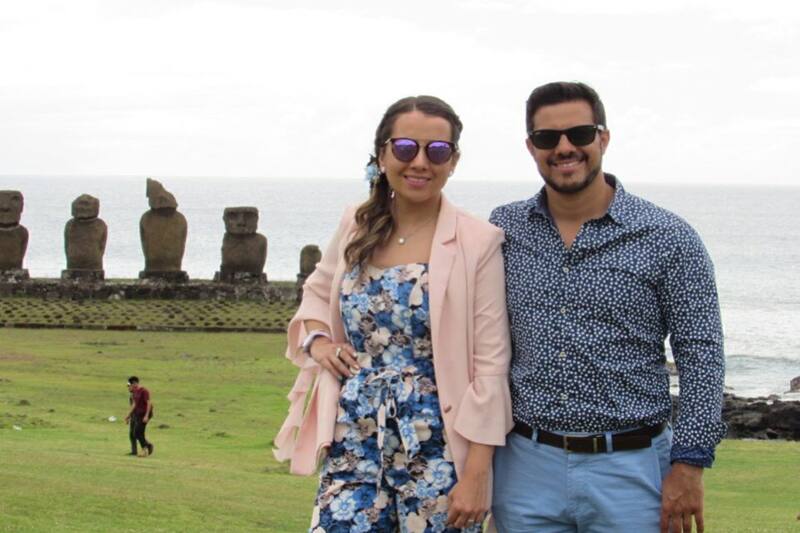 Simón Oliveros y Natalia Saavedra son padres de Lola luego de una lucha por ser padres.