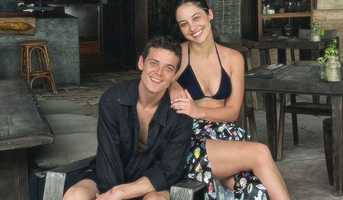 Los dos actores son pareja.
