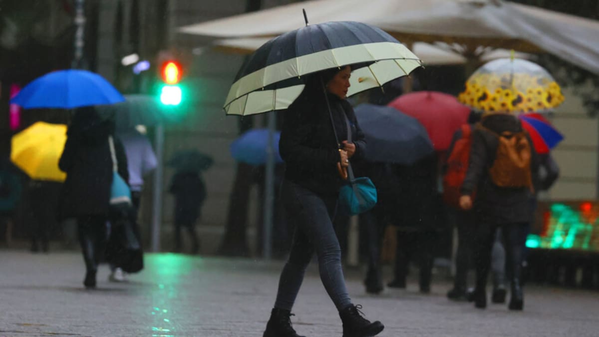 Tres sistemas frontales se aproximan a Chile: ¿Qué regiones recibirán precipitaciones esta semana?