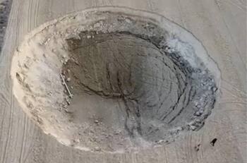 VIDEO | Enorme agujero aparece en los campos de Turquía