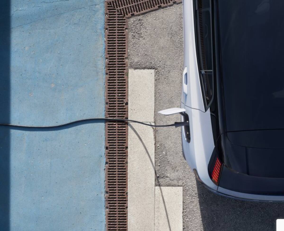 La periodista presume de su SUV.
