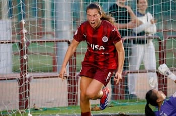 VIDEO | Marcó un hat trick en España y llegará en llamas a La Roja