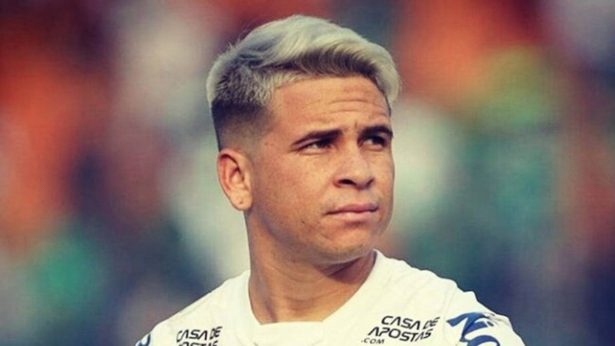 ¿Y la U? Soteldo mostró cuadros regalados por artista brasileño