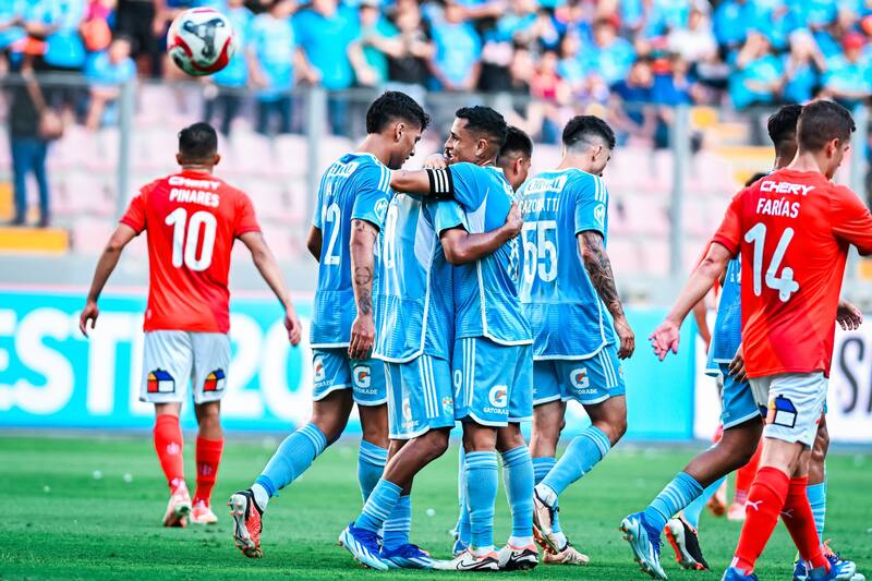 se dio un festín ante una UC que mostró un pálido rostro. (Foto: Sporting Cristal)