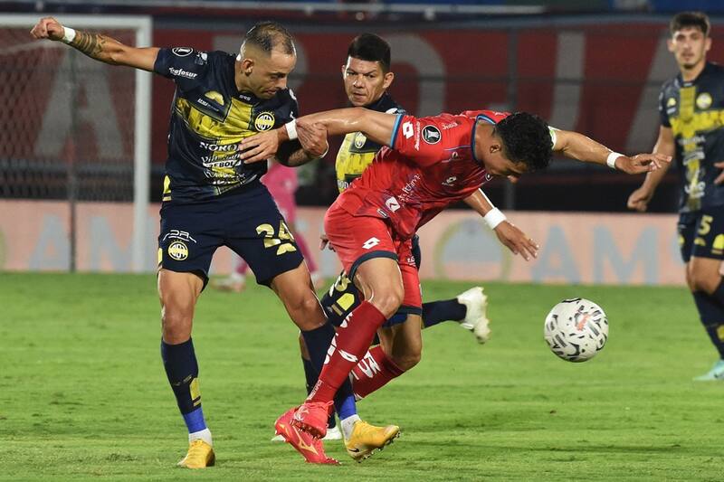 Enfrentará a Colo Colo o Godoy Cruz.