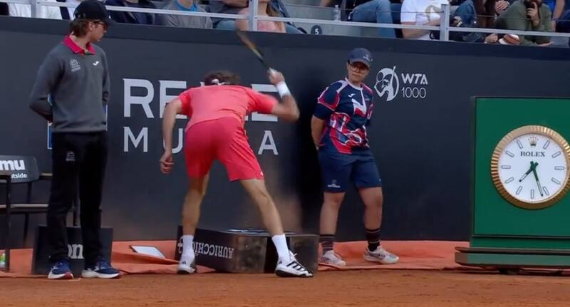 rompió su raqueta en el Masters 1000 de Roma
