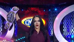 VIDEO | Una chilena debuta en AEW ante leyenda de la lucha libre