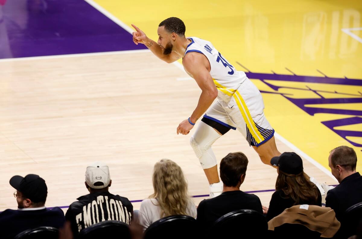 Curry vs LeBron: el duelazo de súperestrellas que acaparó la atención en la NBA