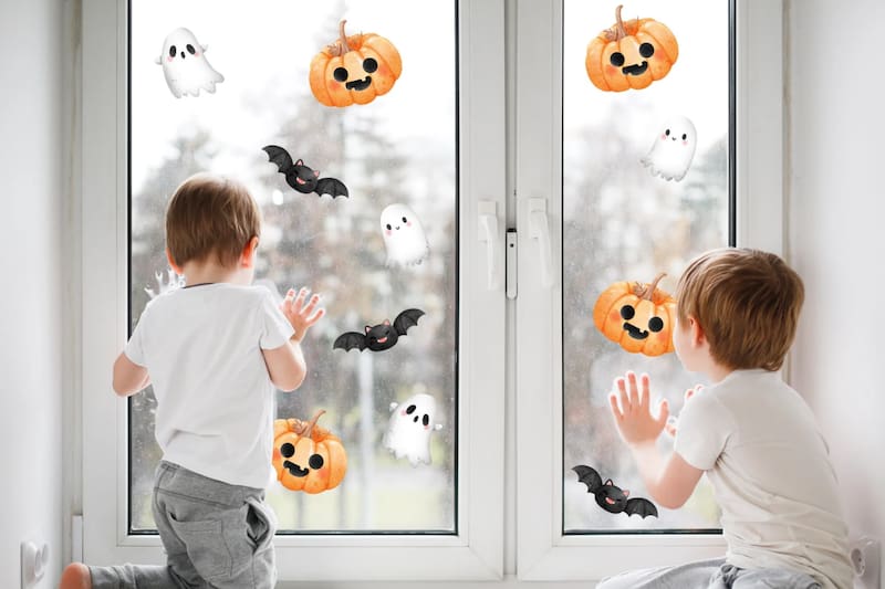 Además de fácil, esta actividad puede adaptarse para realizarla con niños y hacerlos participar de la decoración de la casa en cualquier festividad. Créditos: Etsy.