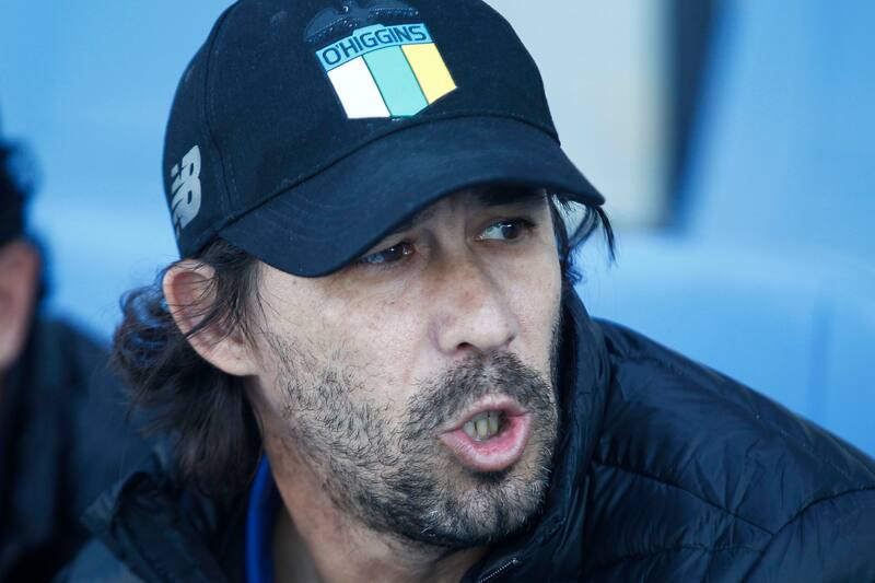 El técnico argentino afirma que el hincha rancagüino fue muy exigente, más aún luego del título conseguido bajo la conducción de Eduardo Berizzo.