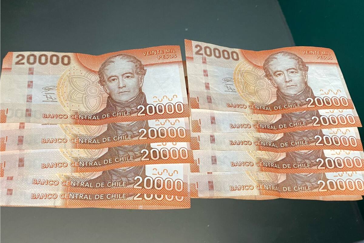 Se puede recibir a través de un pago anual o mensual.