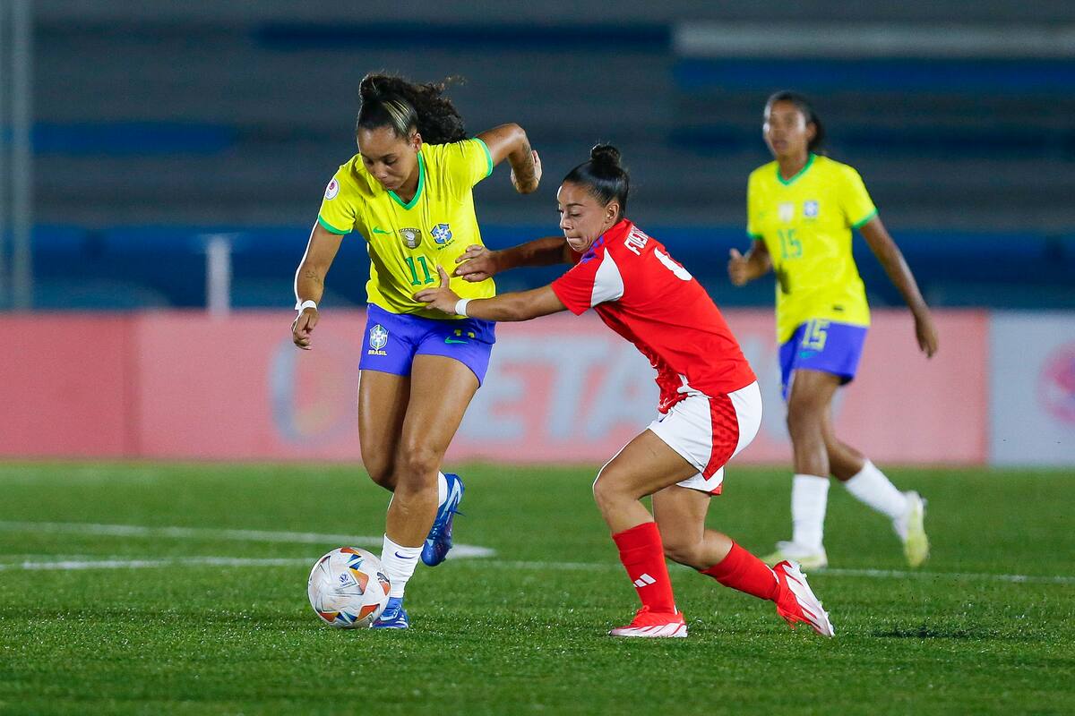 La Roja cayó ante Brasil.